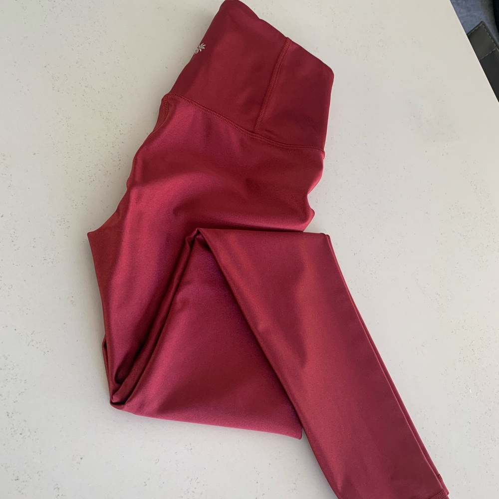 Athleta Elation Shine Tight. Size S